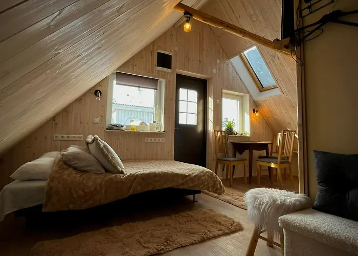 Stuudio 7,otepaeae Linn 67404,valgamaa * Otepää